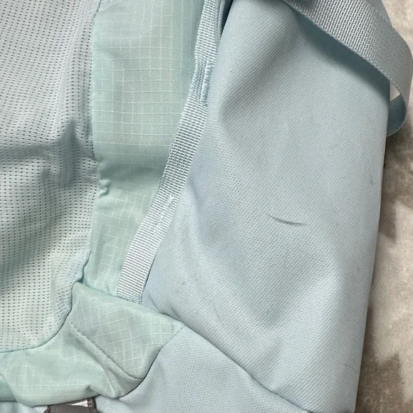 The North Face Recon Luxe Sky Blue Backpack - Picture 4 of 12